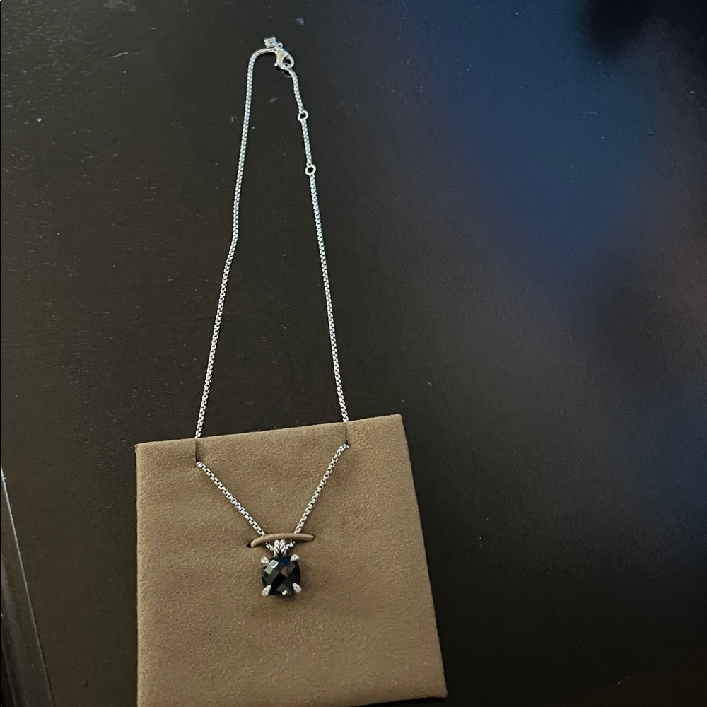 David Yurman Chatelaine Black Onyx Pendant Necklace - Picture 2 of 4